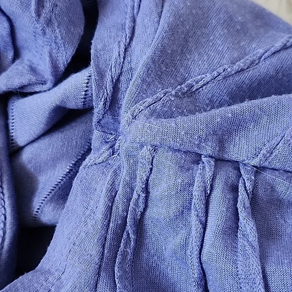Simply Vera Vera Wang lilac cap sleeve tee with detail - Picture 10 of 13